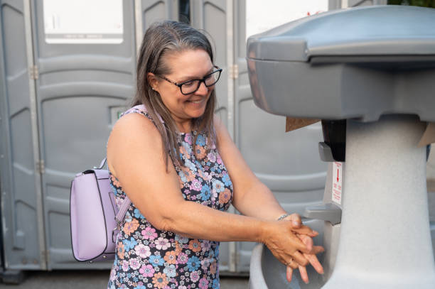 Best Porta potty rental near me  in Parklawn, CA